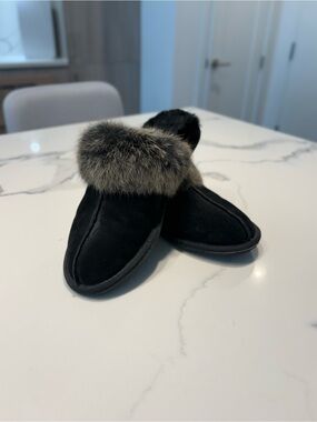 Overland Leather/Sheep Skin Black Fur-Trim Mule Slippers, Sz 7